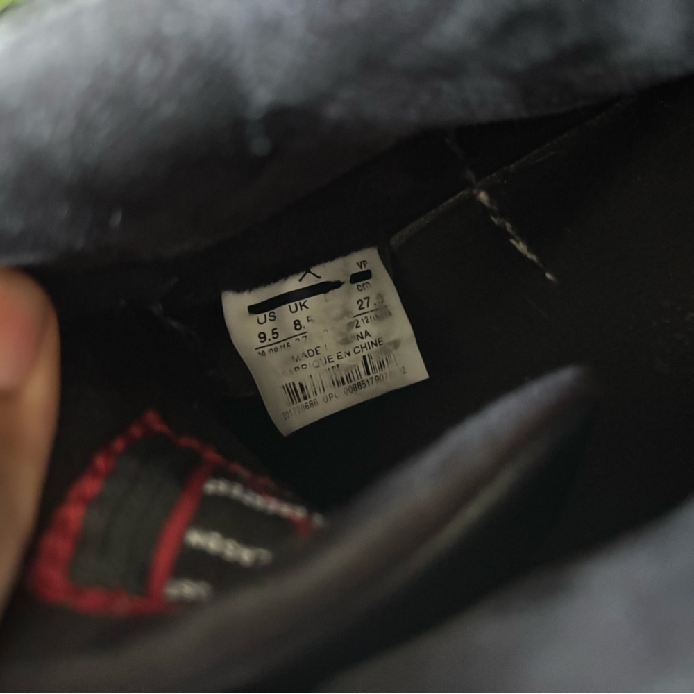 Jordan 11 - Picture 5 of 5